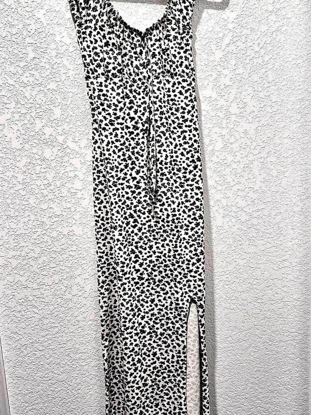 Daisy Street Floral Maxi Dress in White & Black NWT